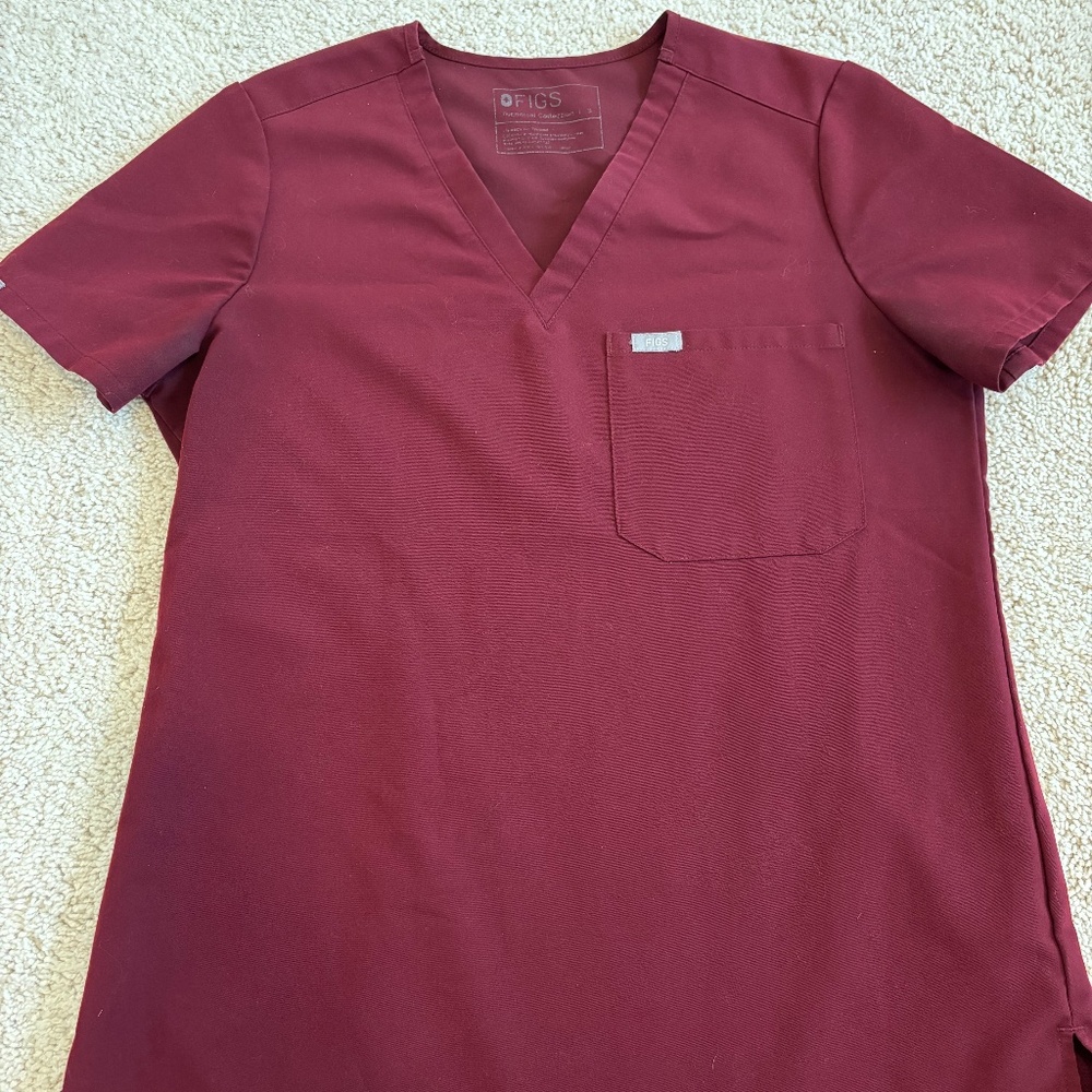Figs Burgundy One Pocket Scrub Top